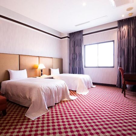 Li-Gin Motel Chiayi City Luaran gambar