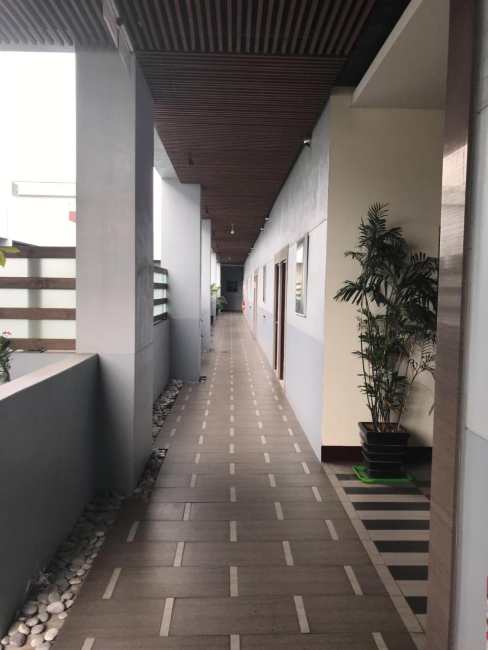Li-Gin Motel Chiayi City Luaran gambar
