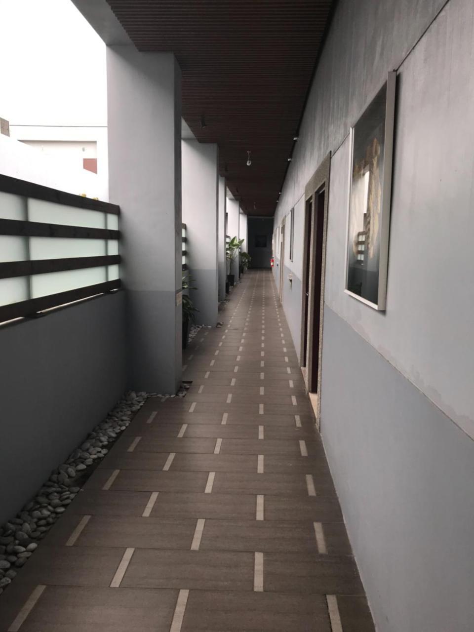 Li-Gin Motel Chiayi City Luaran gambar